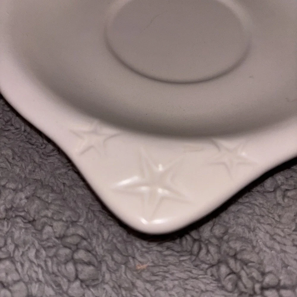 HULL F92 American Eagle‎ Pitcher And Saucer With Stars Ceramic